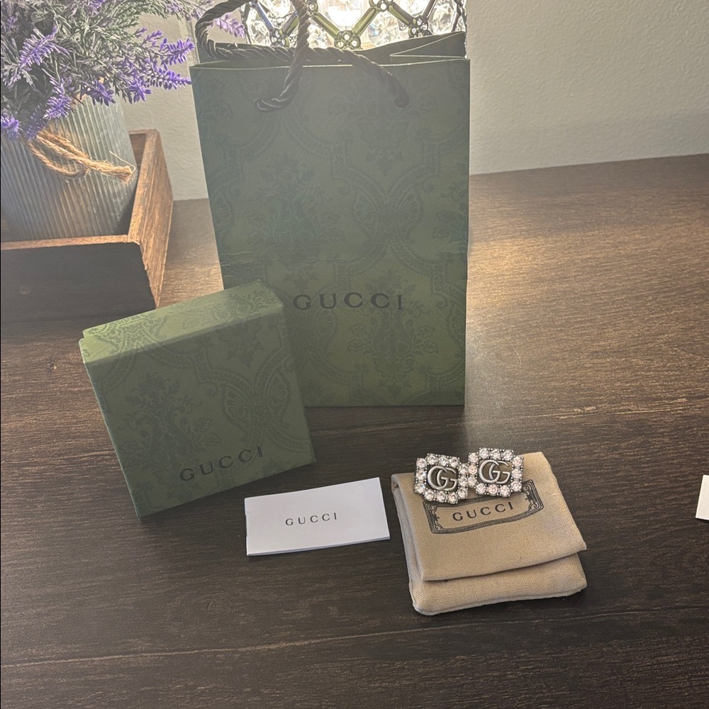 Gucci Silver Crystal Logo Earrings - Picture 7 of 9